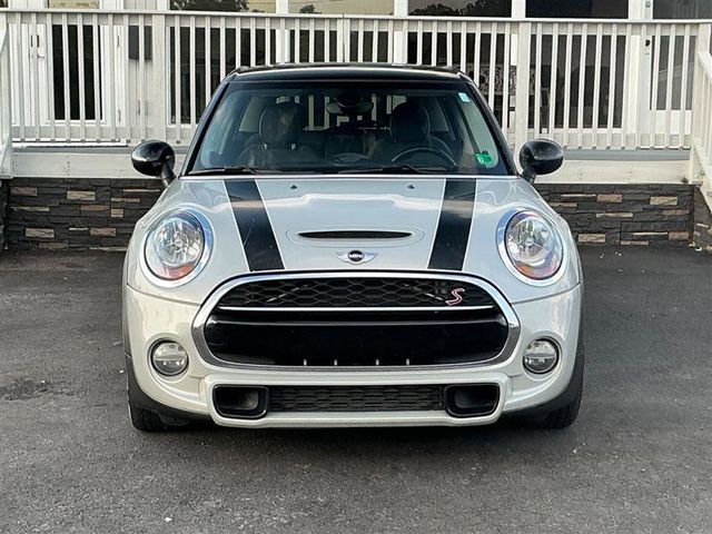 2016 MINI Cooper Hardtop S