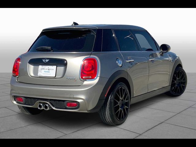 2016 MINI Cooper Hardtop S