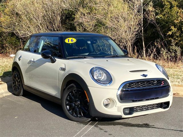 2016 MINI Cooper Hardtop S