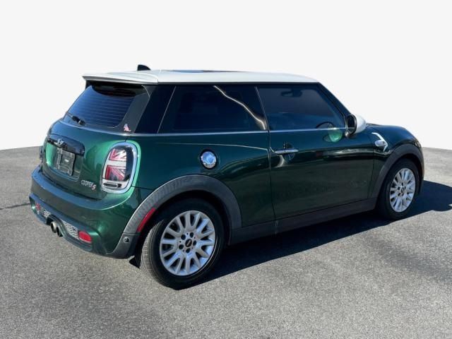 2016 MINI Cooper Hardtop S