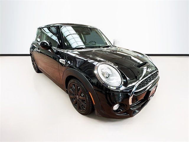 2016 MINI Cooper Hardtop S