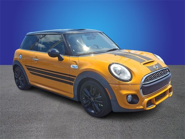 2016 MINI Cooper Hardtop S