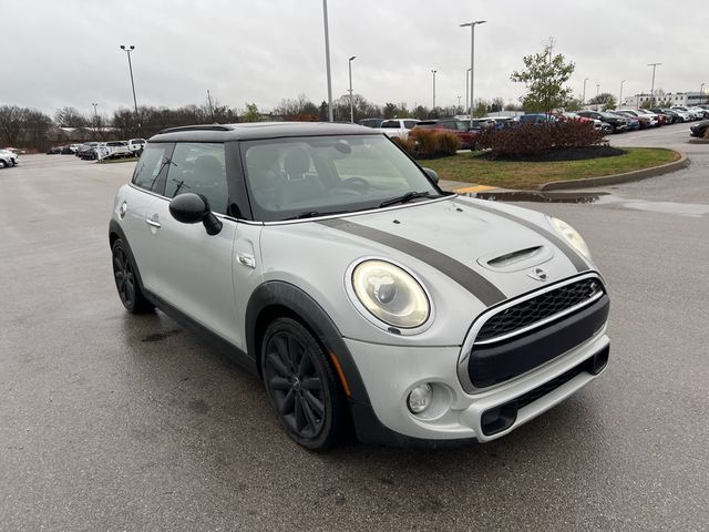 2016 MINI Cooper Hardtop S