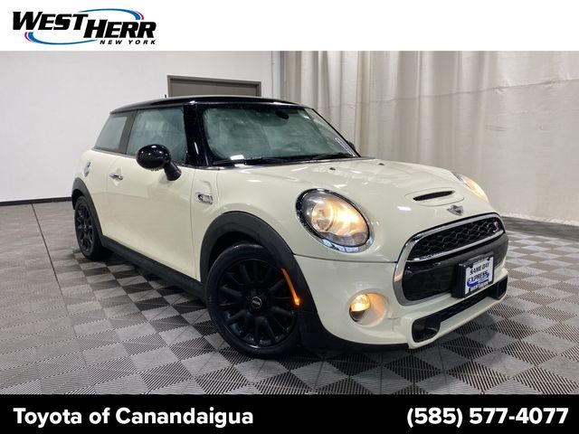 2016 MINI Cooper Hardtop S