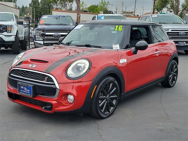 2016 MINI Cooper Hardtop S