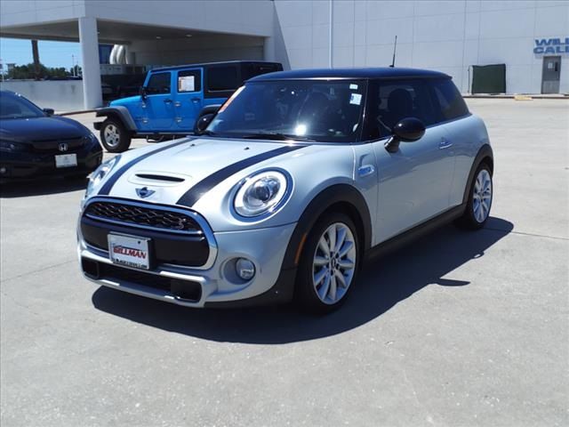 2016 MINI Cooper Hardtop S