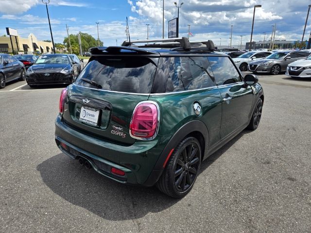 2016 MINI Cooper Hardtop S