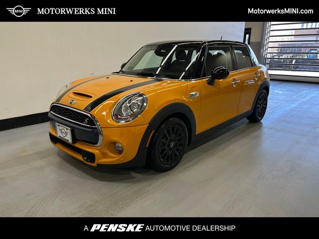 2016 MINI Cooper Hardtop S