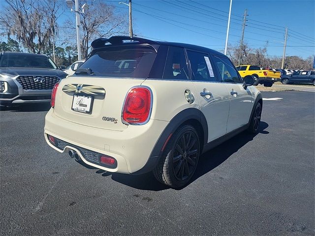 2016 MINI Cooper Hardtop S