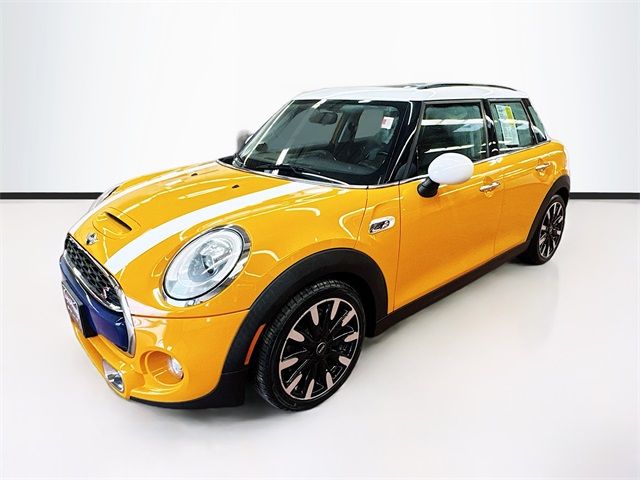 2016 MINI Cooper Hardtop S