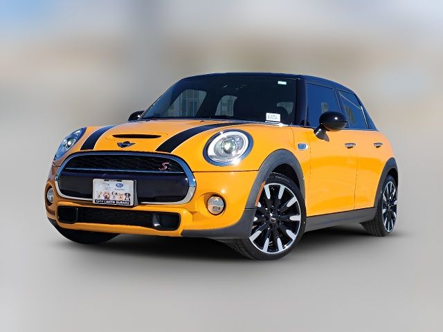 2016 MINI Cooper Hardtop S