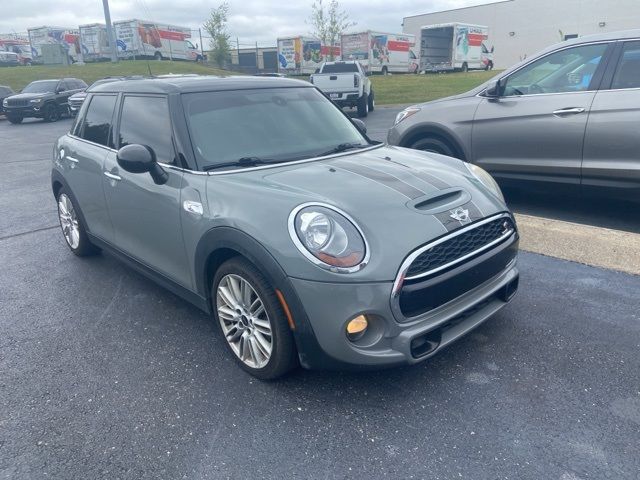 2016 MINI Cooper Hardtop S
