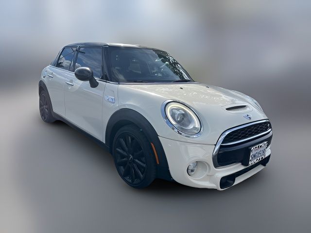 2016 MINI Cooper Hardtop S