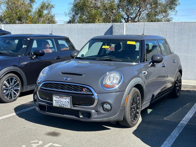 2016 MINI Cooper Hardtop S