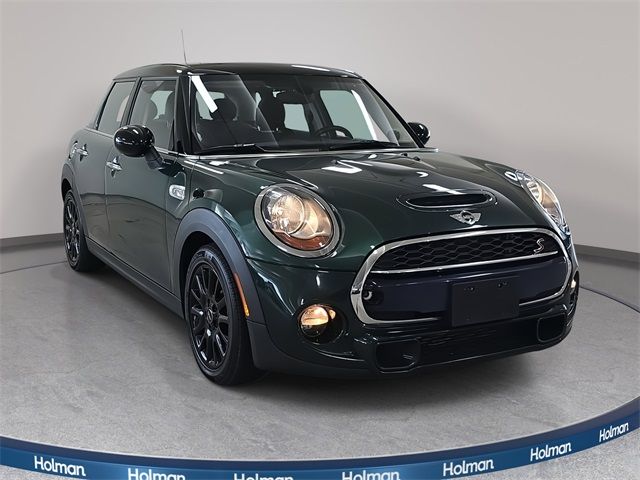 2016 MINI Cooper Hardtop S