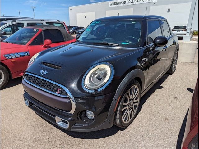 2016 MINI Cooper Hardtop S