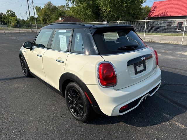 2016 MINI Cooper Hardtop S