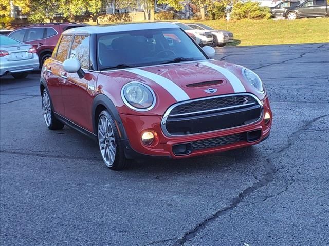 2016 MINI Cooper Hardtop S