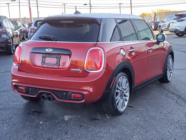 2016 MINI Cooper Hardtop S