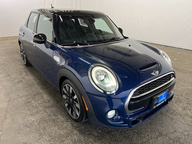 2016 MINI Cooper Hardtop S