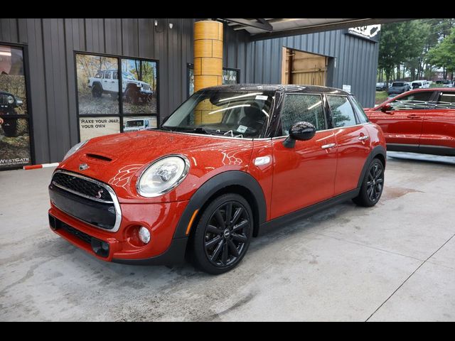 2016 MINI Cooper Hardtop S