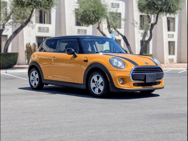2016 MINI Cooper Hardtop Base