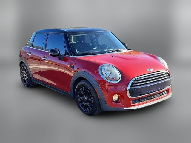 2016 MINI Cooper Hardtop Base