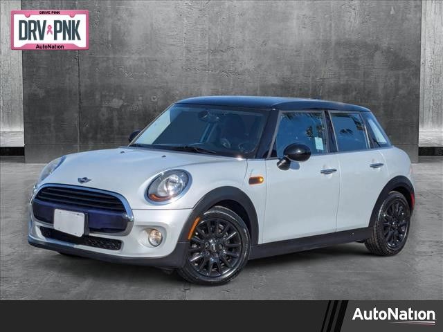 2016 MINI Cooper Hardtop Base