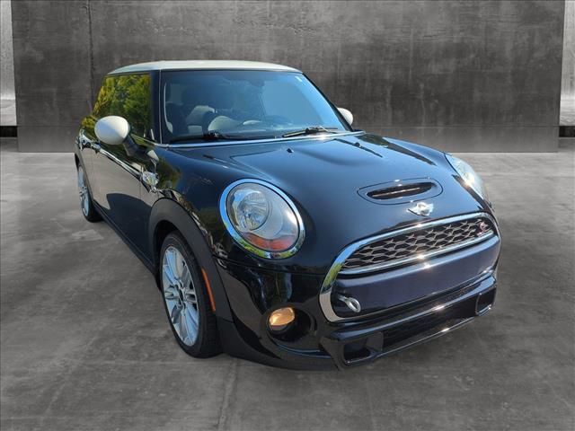 2016 MINI Cooper Hardtop S