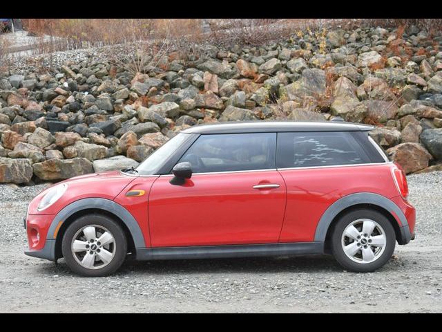 2016 MINI Cooper Hardtop Base