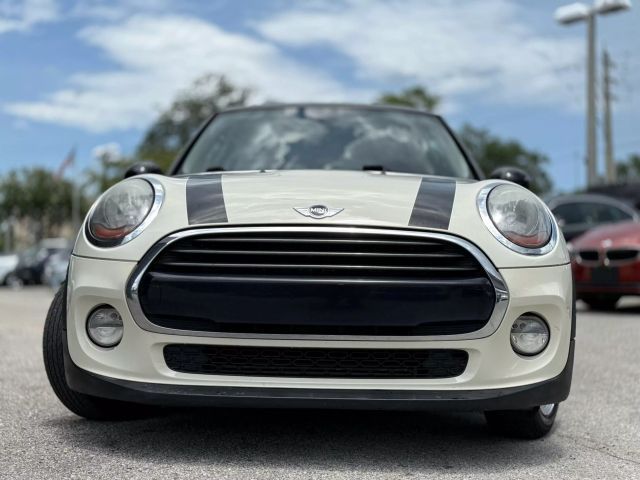 2016 MINI Cooper Hardtop Base