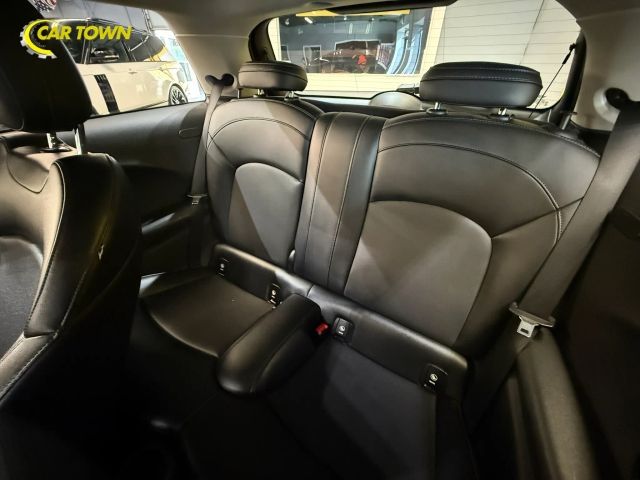 2016 MINI Cooper Hardtop Base