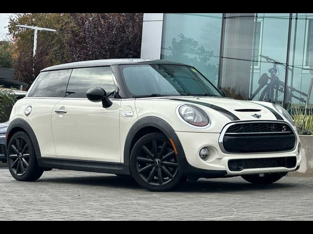 2016 MINI Cooper Hardtop S