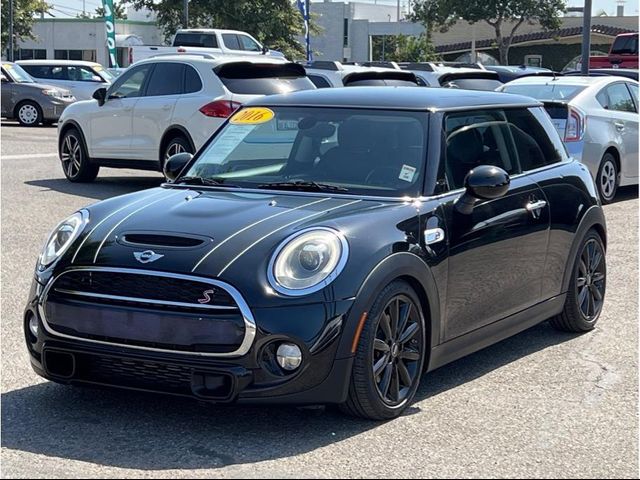 2016 MINI Cooper Hardtop S