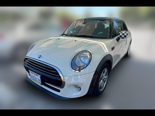 2016 MINI Cooper Hardtop Base