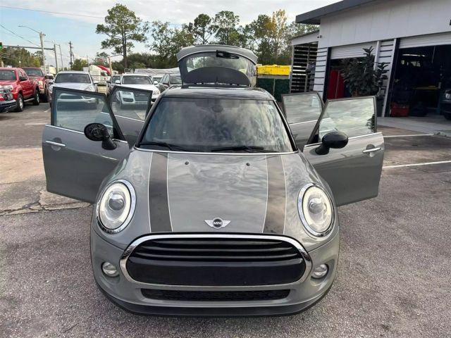 2016 MINI Cooper Hardtop Base