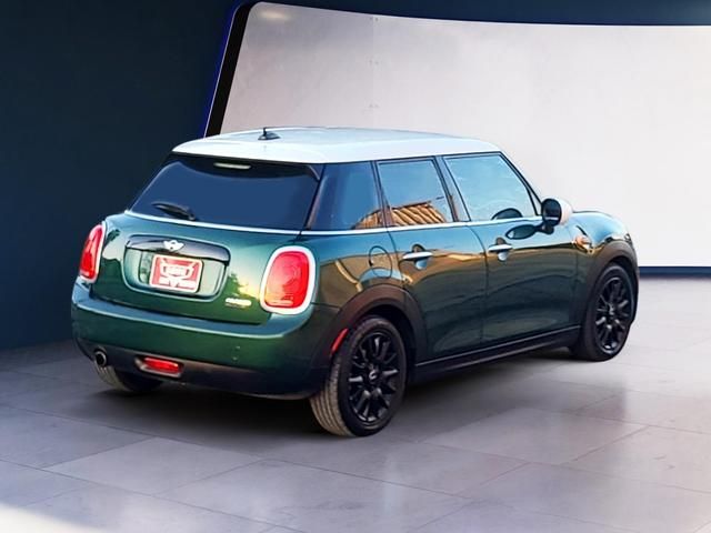 2016 MINI Cooper Hardtop Base