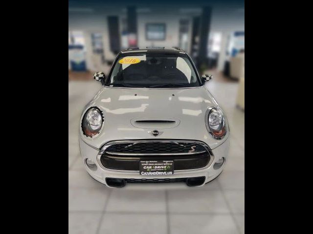 2016 MINI Cooper Hardtop S