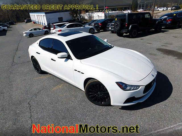 2016 Maserati Ghibli Base