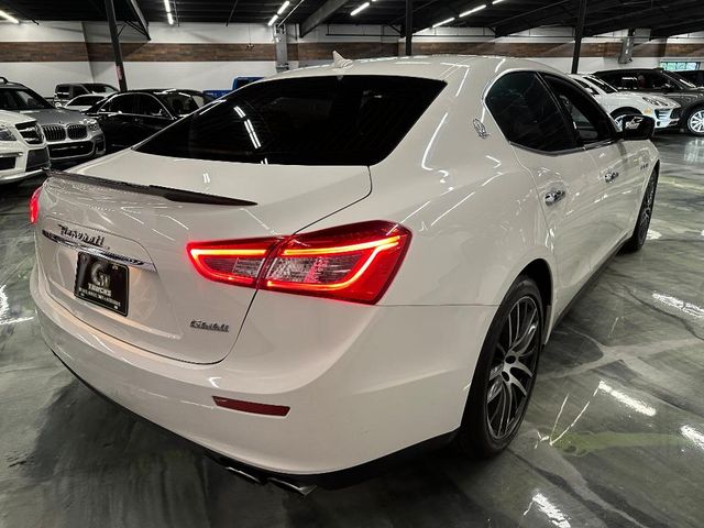 2016 Maserati Ghibli Base