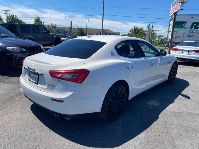 2016 Maserati Ghibli Base