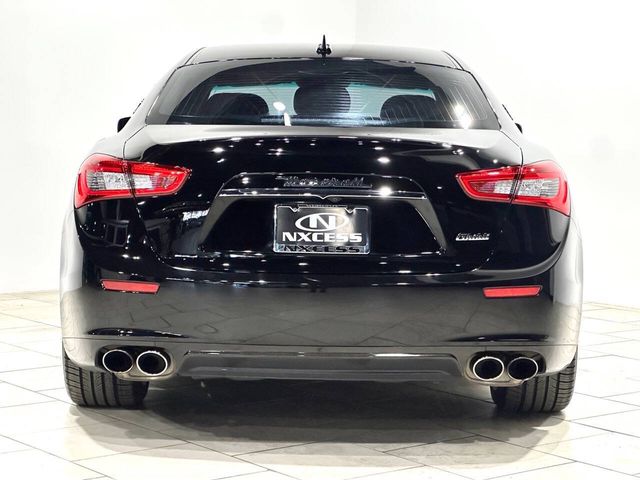 2016 Maserati Ghibli Base