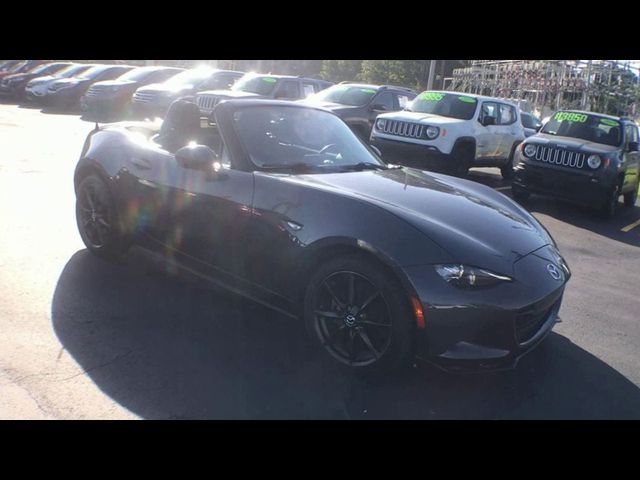 2016 Mazda MX-5 Miata Club