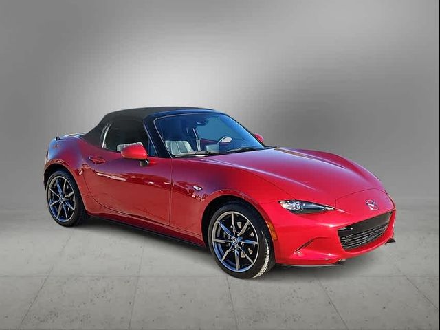 2016 Mazda MX-5 Miata Grand Touring