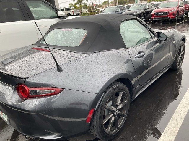 2016 Mazda MX-5 Miata Club