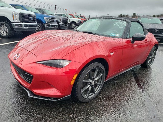 2016 Mazda MX-5 Miata Club