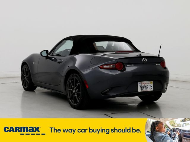 2016 Mazda MX-5 Miata Club