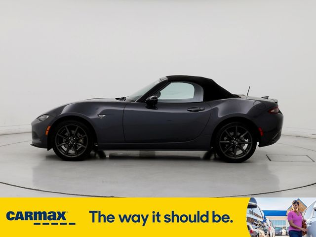 2016 Mazda MX-5 Miata Club