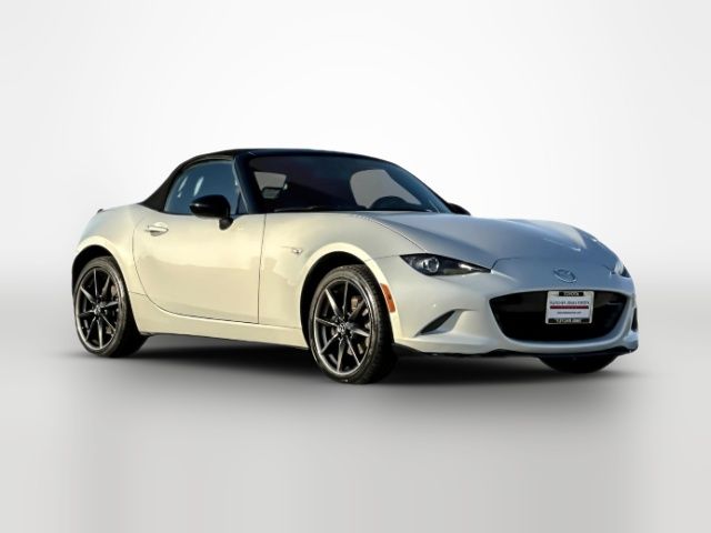 2016 Mazda MX-5 Miata Club