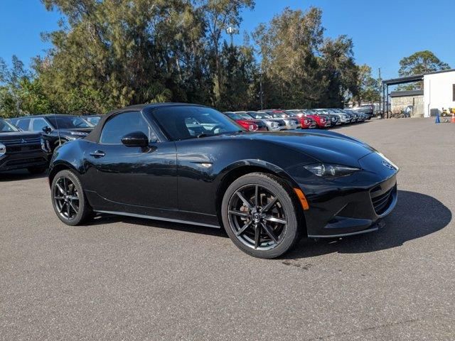 2016 Mazda MX-5 Miata Club